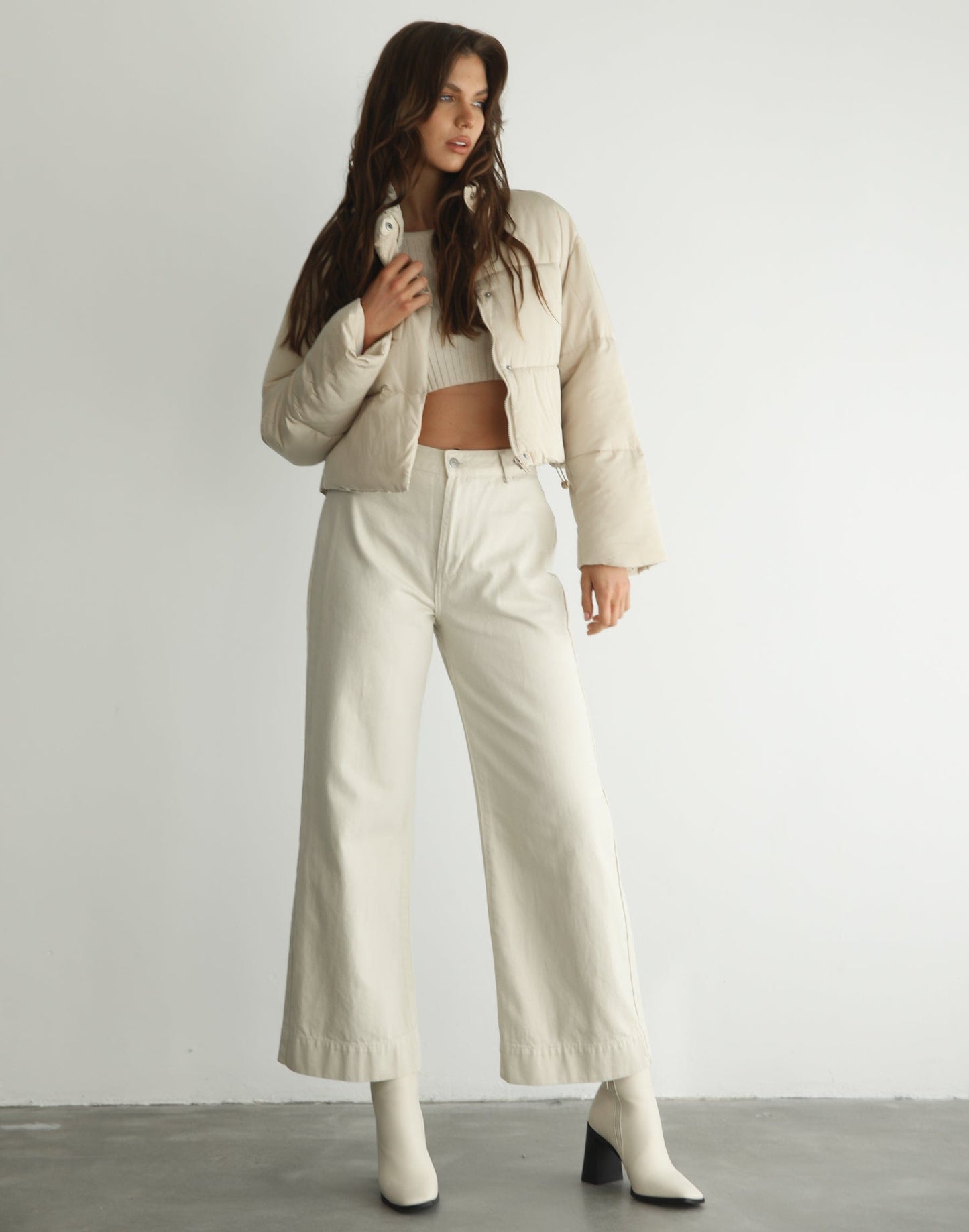 Devine Puffer Jacket (Beige)