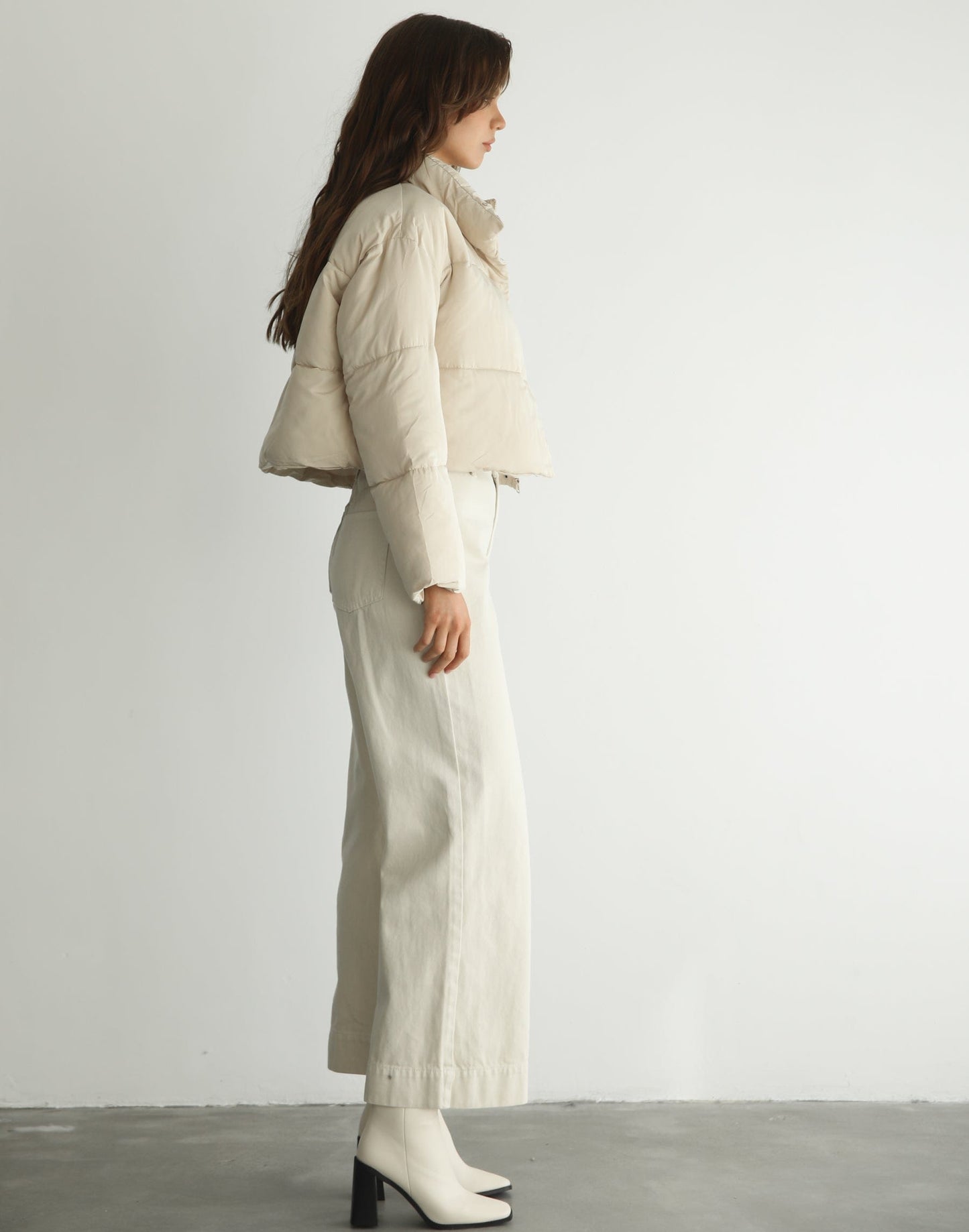 Devine Puffer Jacket (Beige)