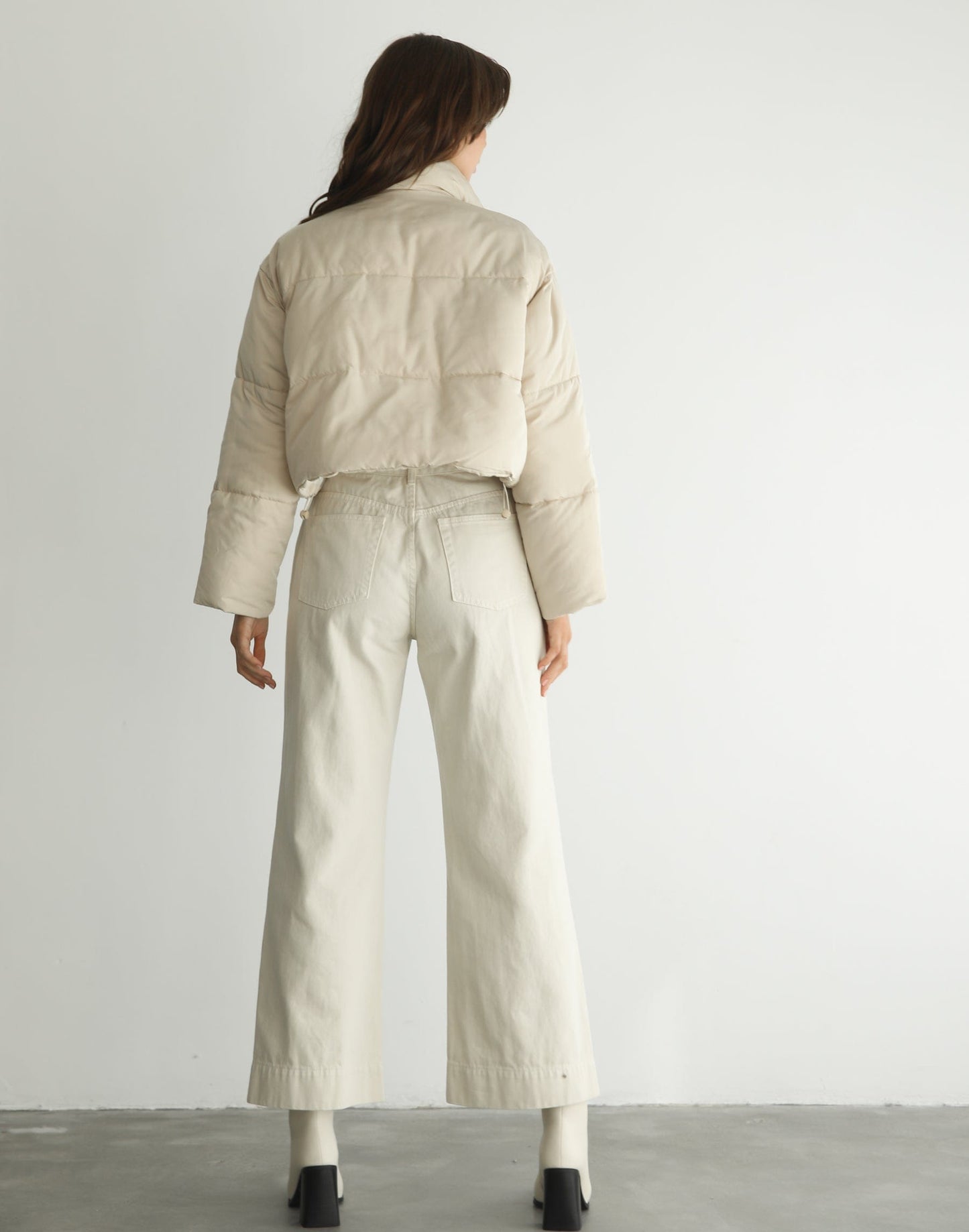 Devine Puffer Jacket (Beige)