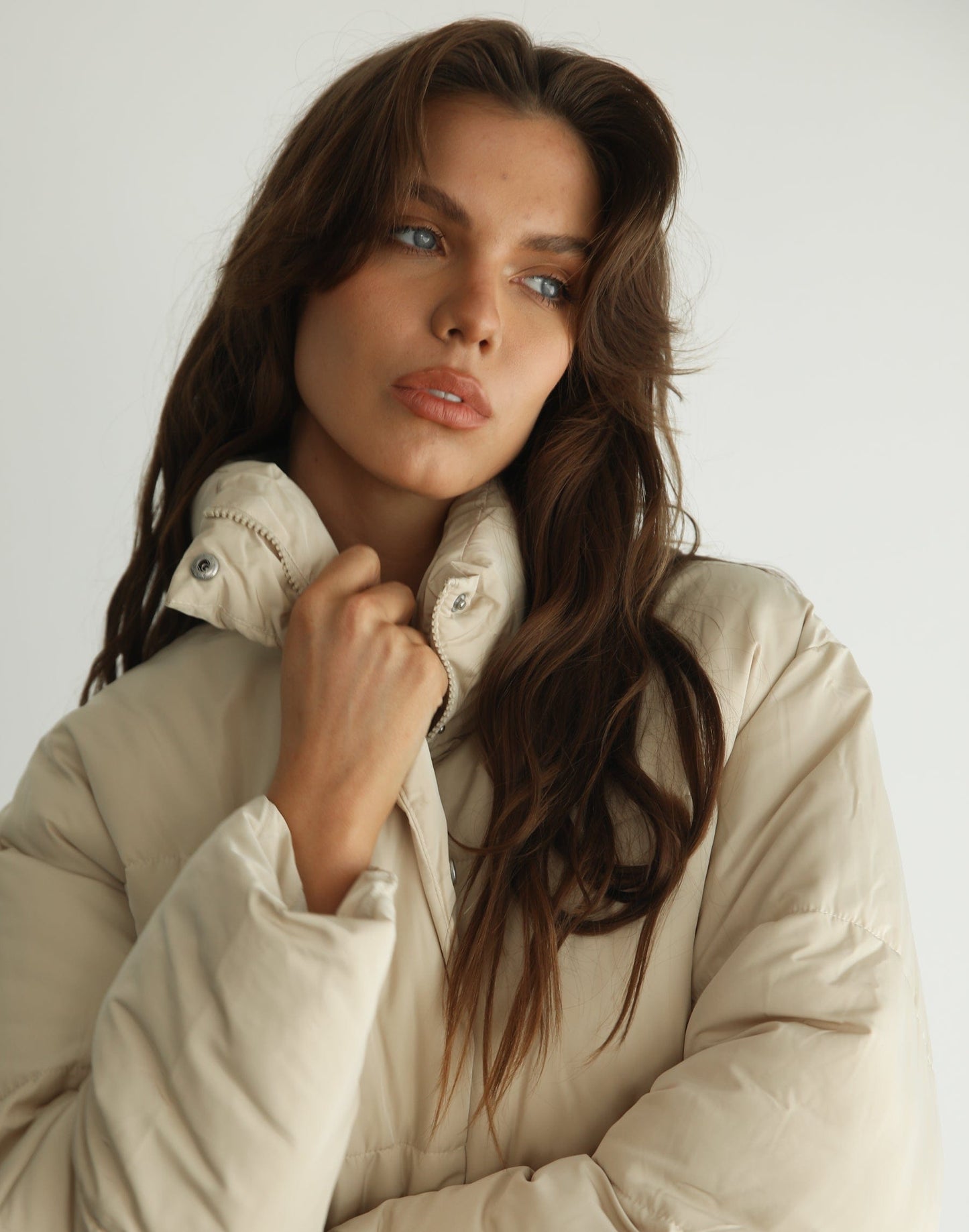 Devine Puffer Jacket (Beige)