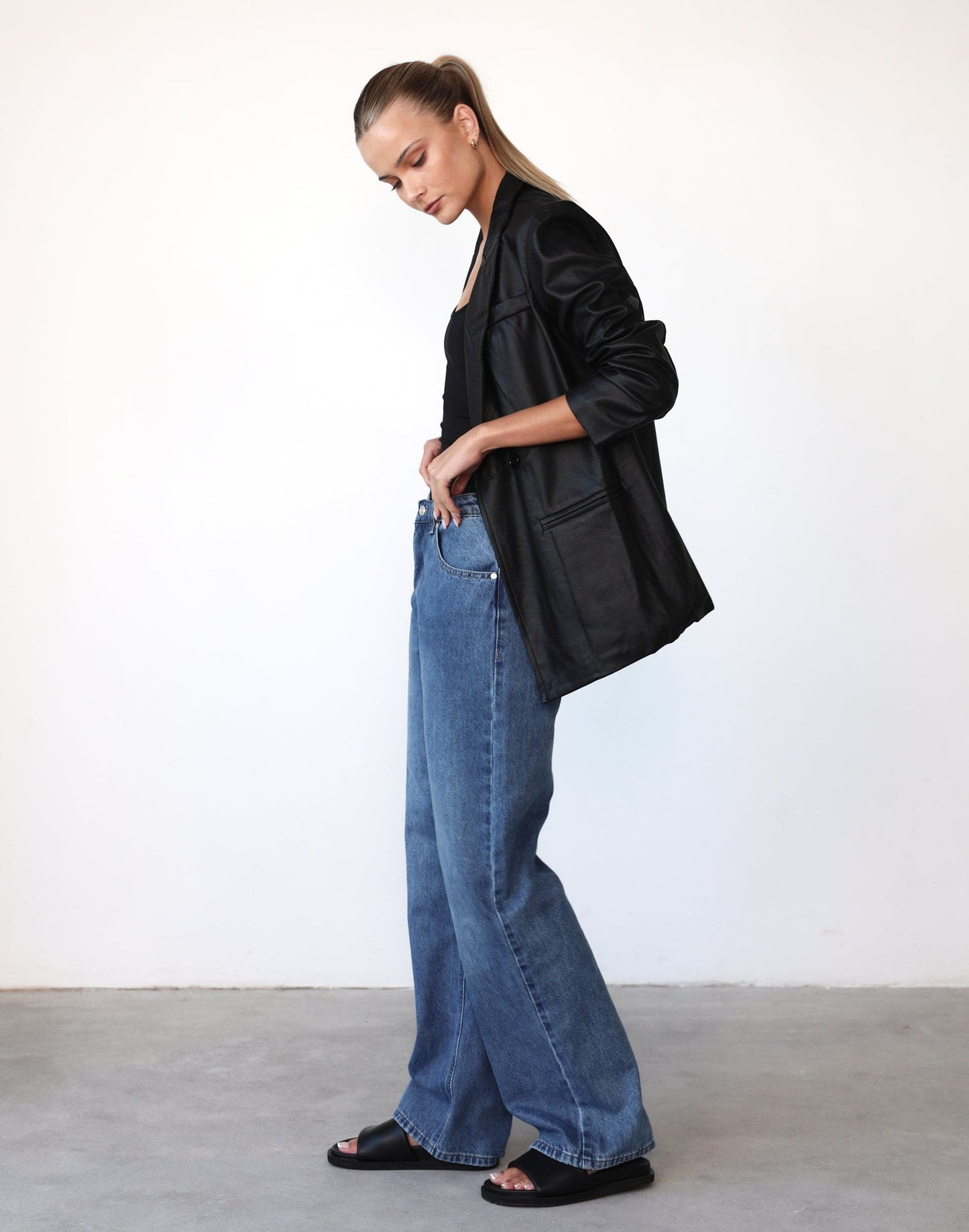 Noel Blazer (Black)